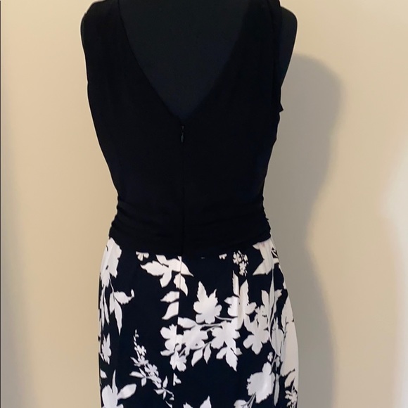 EUC Black & White Dress size 14 - Picture 6 of 8
